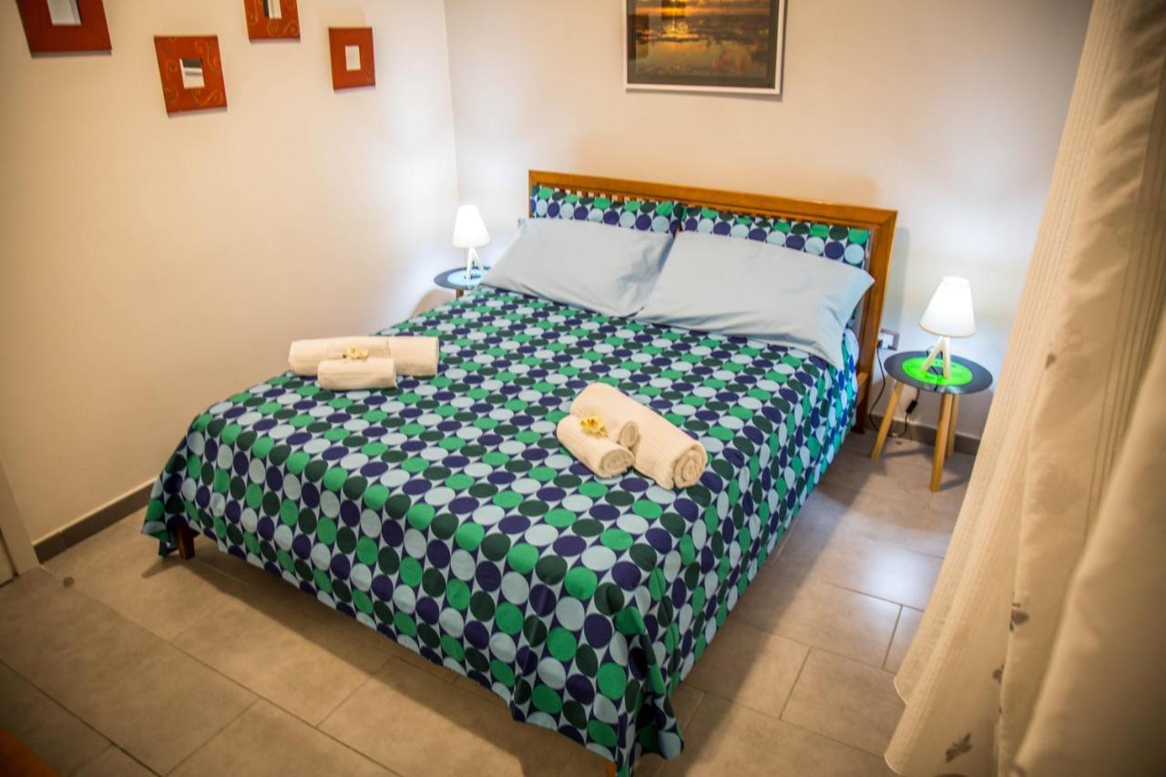 Alleria Naples